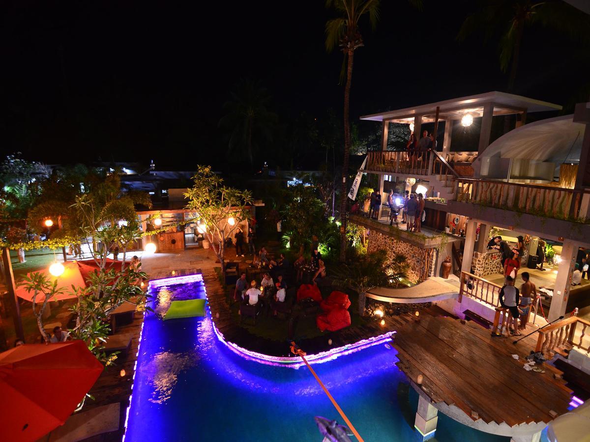 Pipe Dream Villas Resort Kuta  Exterior photo