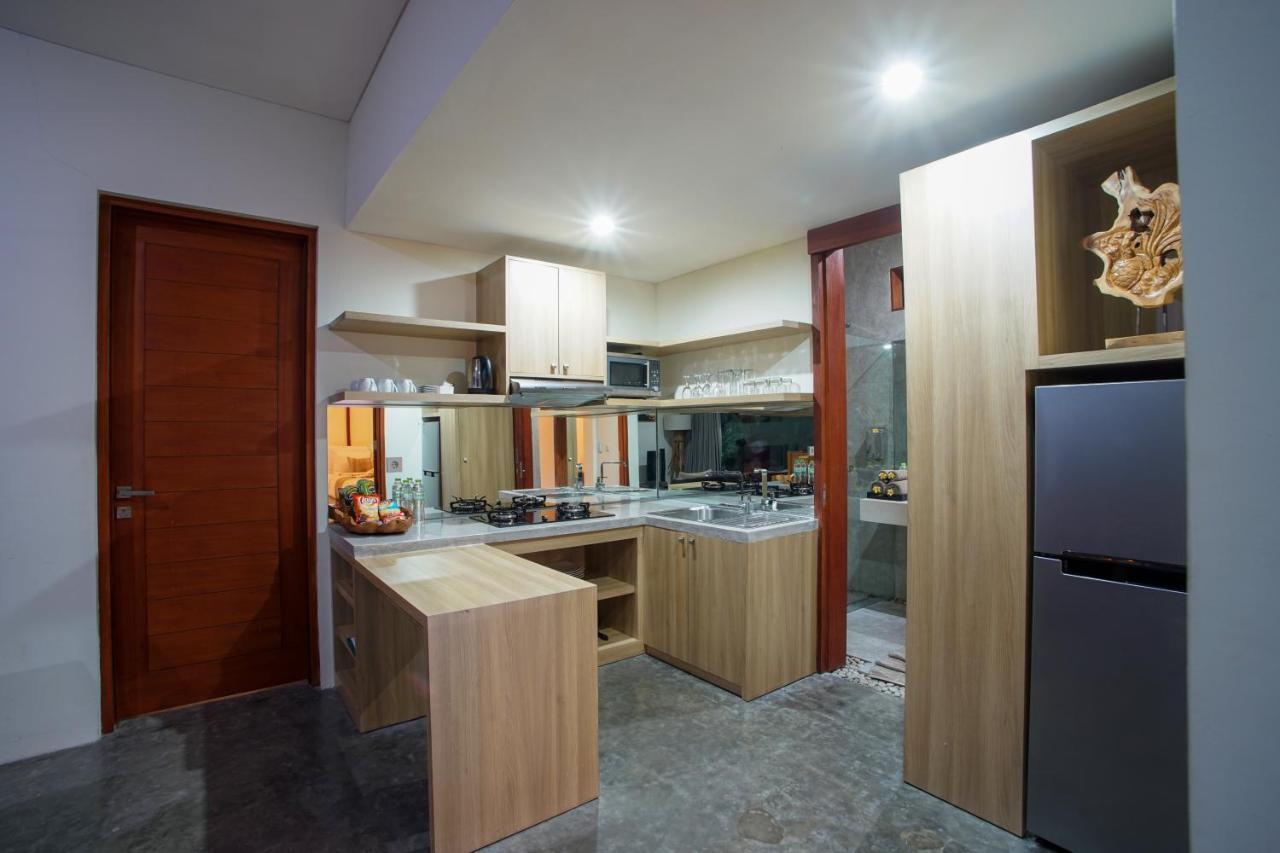 Pipe Dream Villas Resort Kuta  Exterior photo